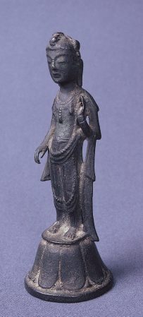 法清寺の銅造菩薩立像