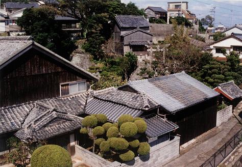 鯨組主益冨家居宅跡