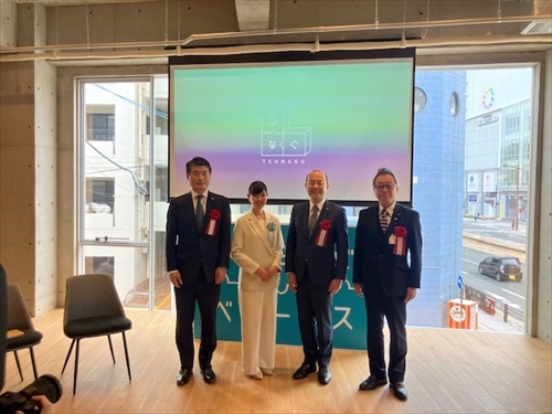 20250420 つなぐベースオープニングパーティー(フォトセッション).jpg