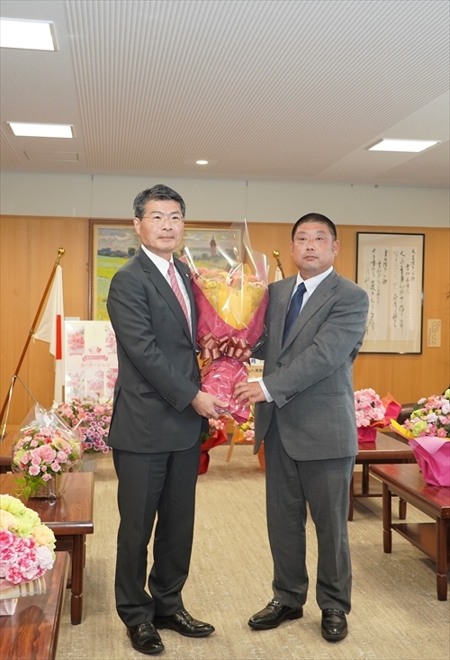花束贈呈.JPG