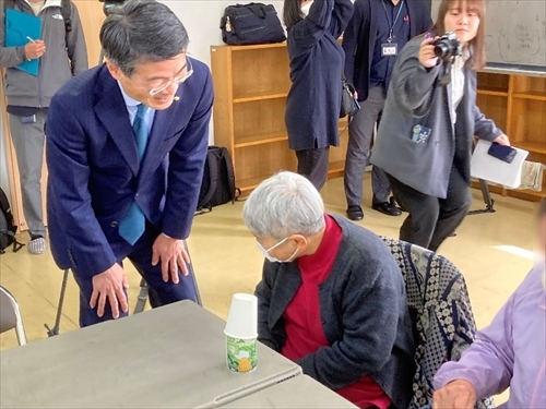 知事の様子.jpg