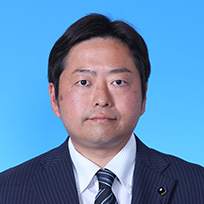 冨岡　孝介