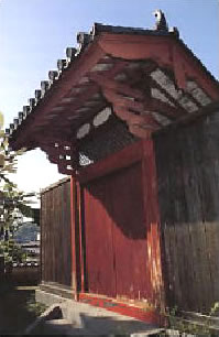 唐人屋敷の門