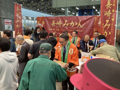 試食配布