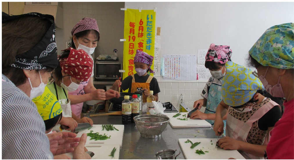 食改活動の様子２