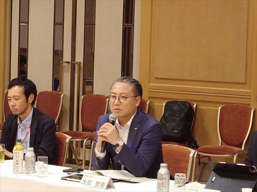 知事の様子