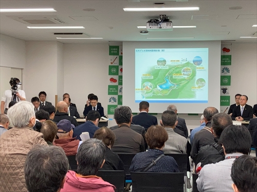 元地権者のご意見に傾聴する知事_R