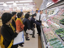 食品表示調査体験写真６