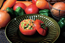 オートミールサラダのトマトファルシー画像