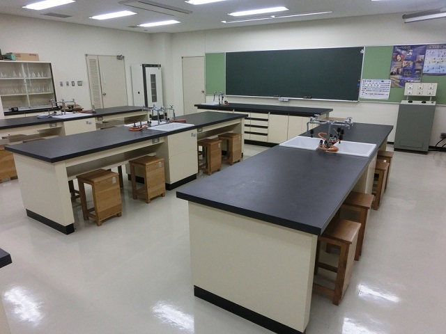 化学生物研修室