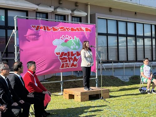 挨拶をする馬場副知事_R