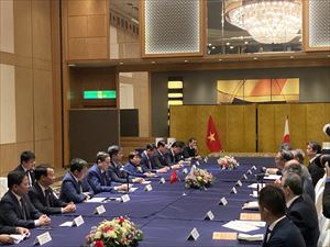 ベトナム　チャン・タイン・マン国会議長　表敬訪問_R