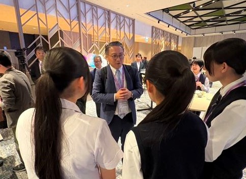 意見交換の様子_R