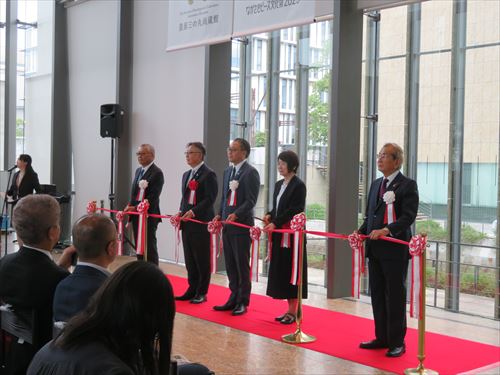 テープカット_R