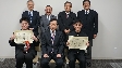 「エコノミクス甲子園」で優勝した県立長崎西高校生徒から教育長への優勝報告